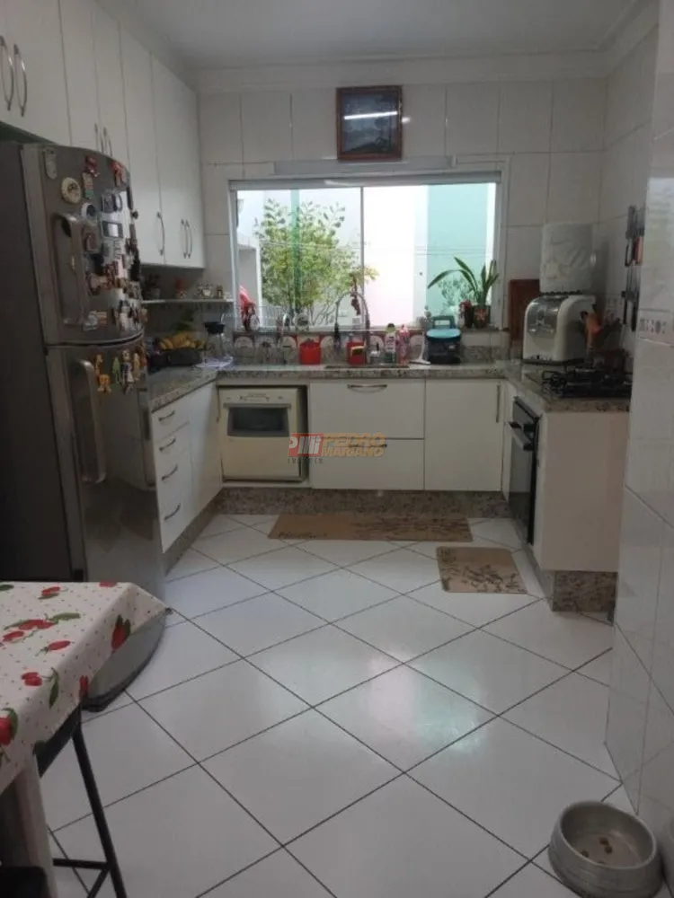 Sobrado, 3 quartos, 215 m² - Foto 4