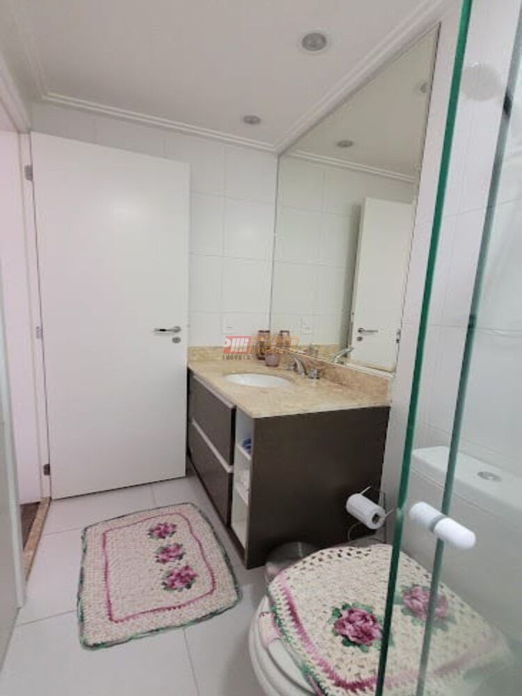 Apartamento à venda com 2 quartos, 69m² - Foto 4