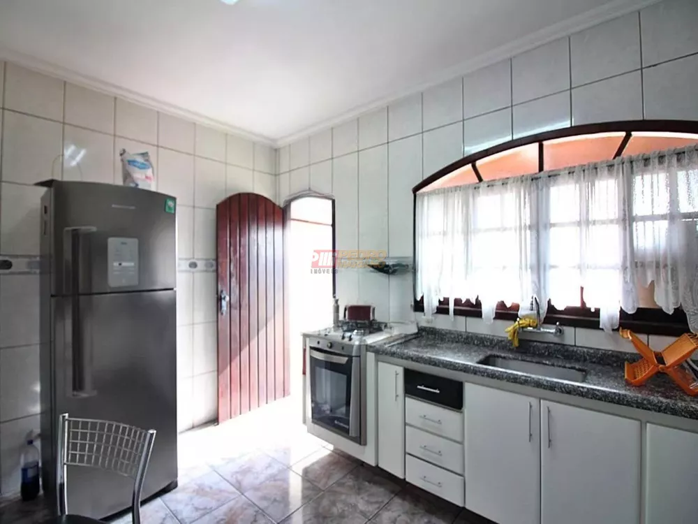 Sobrado, 3 quartos, 240 m² - Foto 14