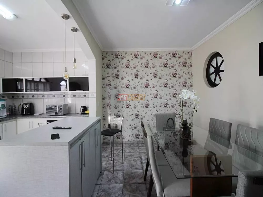 Sobrado, 3 quartos, 240 m² - Foto 12
