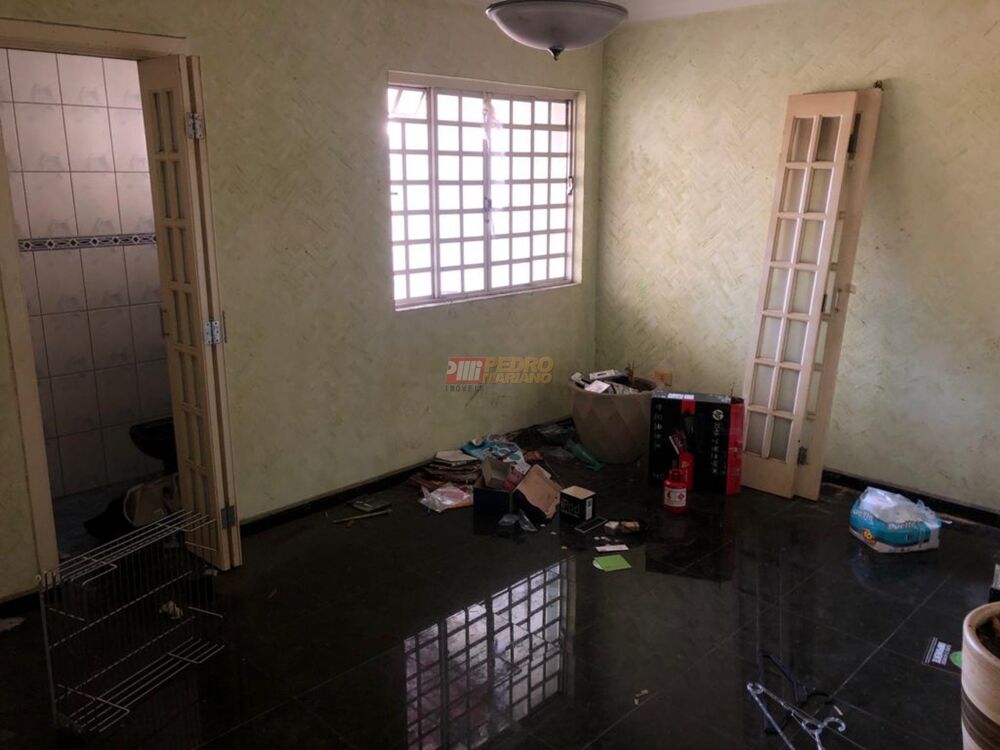 Casa, 2 quartos, 242 m² - Foto 3