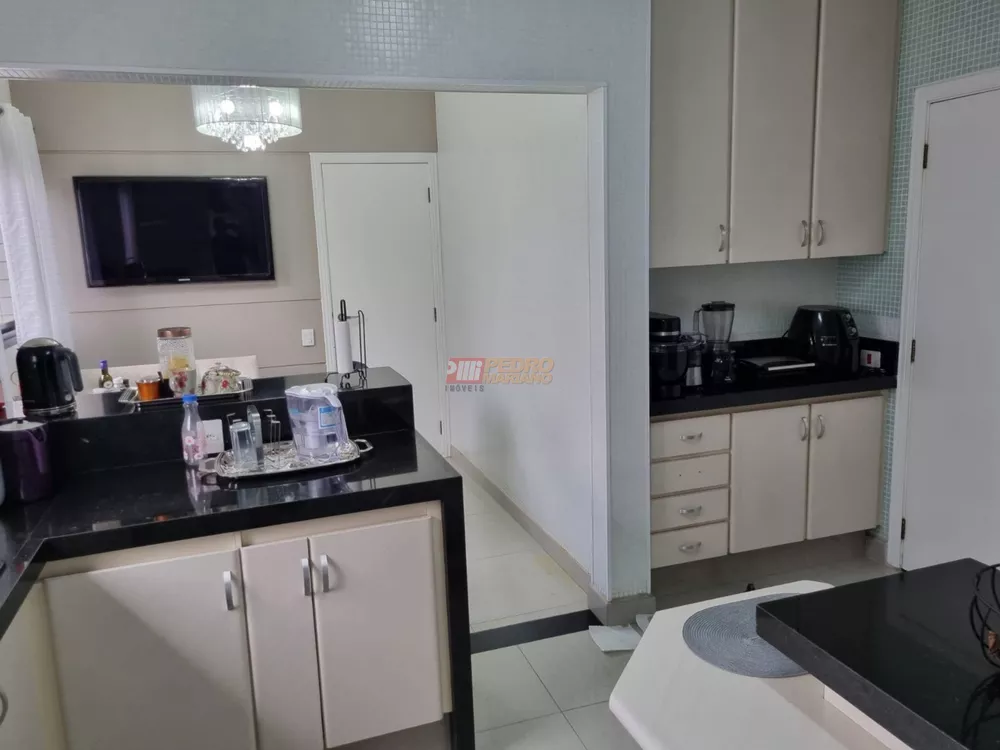 Apartamento, 4 quartos, 208 m² - Foto 9