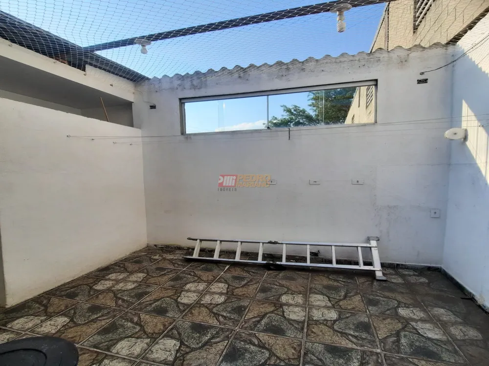 Sobrado, 3 quartos, 143 m² - Foto 2