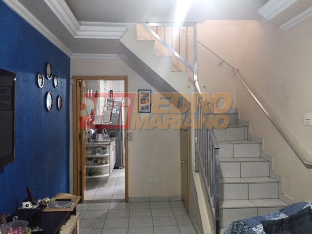 Sobrado à venda com 3 quartos, 170m² - Foto 1