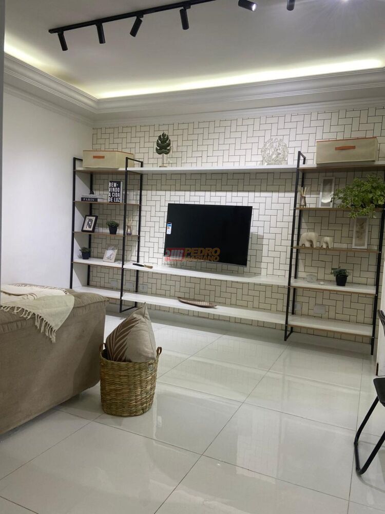 Sobrado à venda com 2 quartos, 100m² - Foto 4