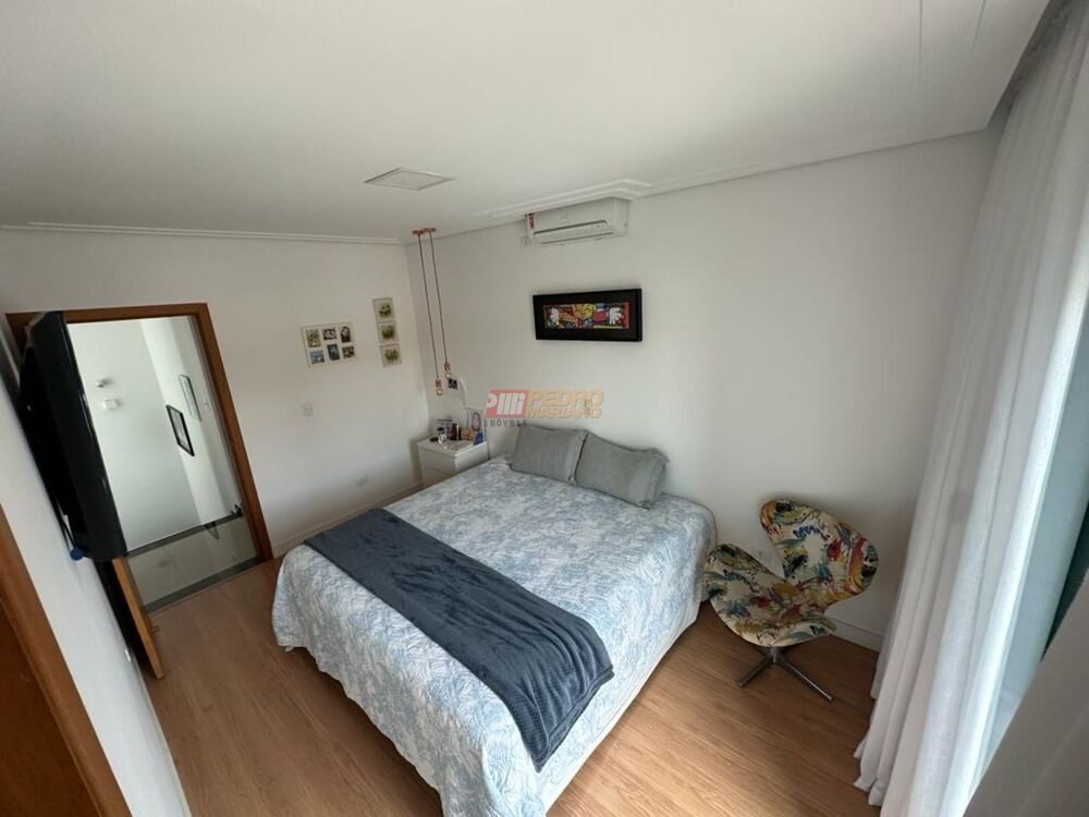 Sobrado, 4 quartos, 364 m² - Foto 4