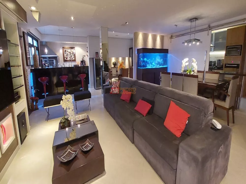 Cobertura, 3 quartos, 260 m² - Foto 1