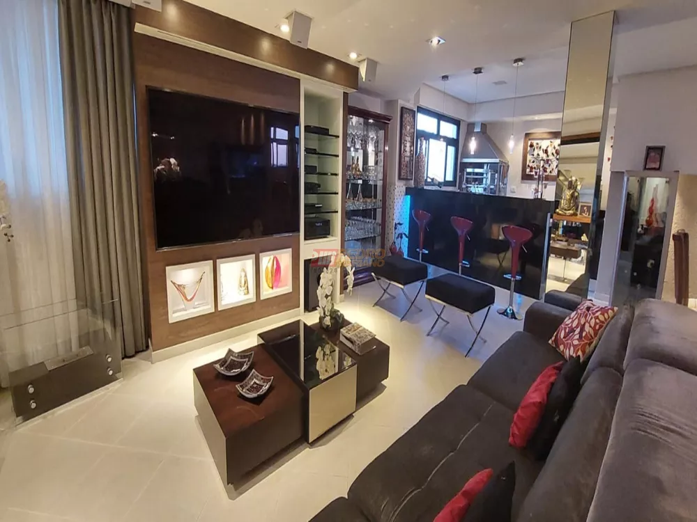 Cobertura, 3 quartos, 260 m² - Foto 2