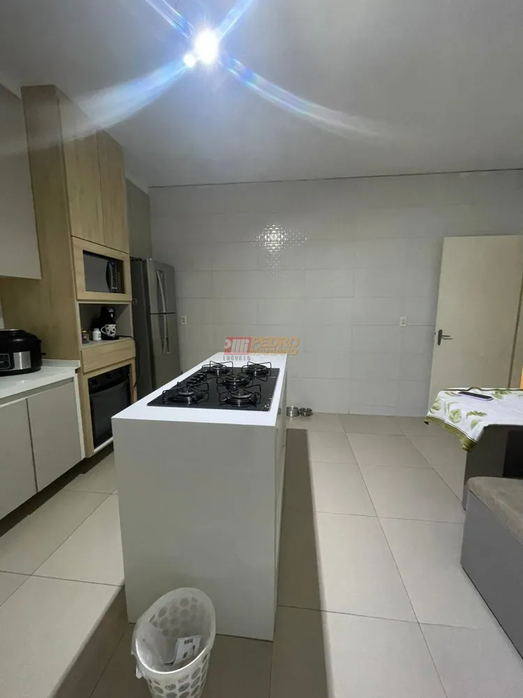 Casa, 3 quartos, 167 m² - Foto 7
