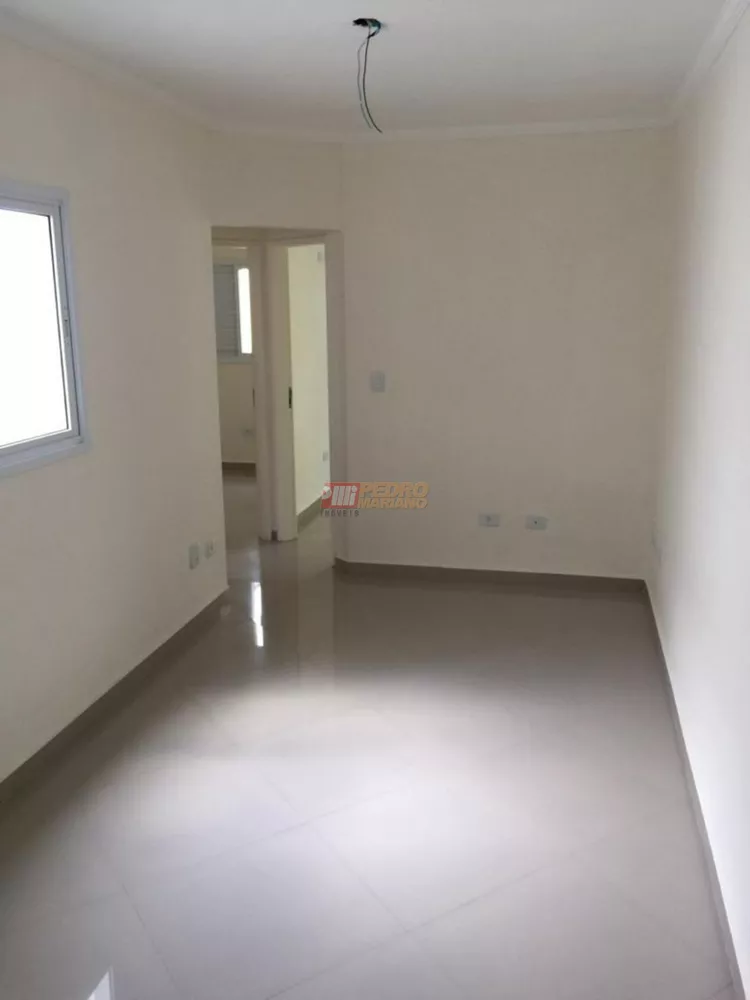 Apartamento à venda com 2 quartos, 53m² - Foto 2