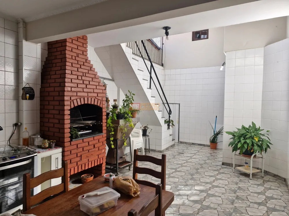 Sobrado, 3 quartos, 266 m² - Foto 8