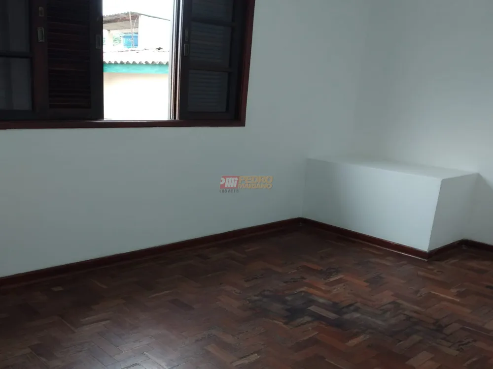 Casa, 3 quartos, 130 m² - Foto 3