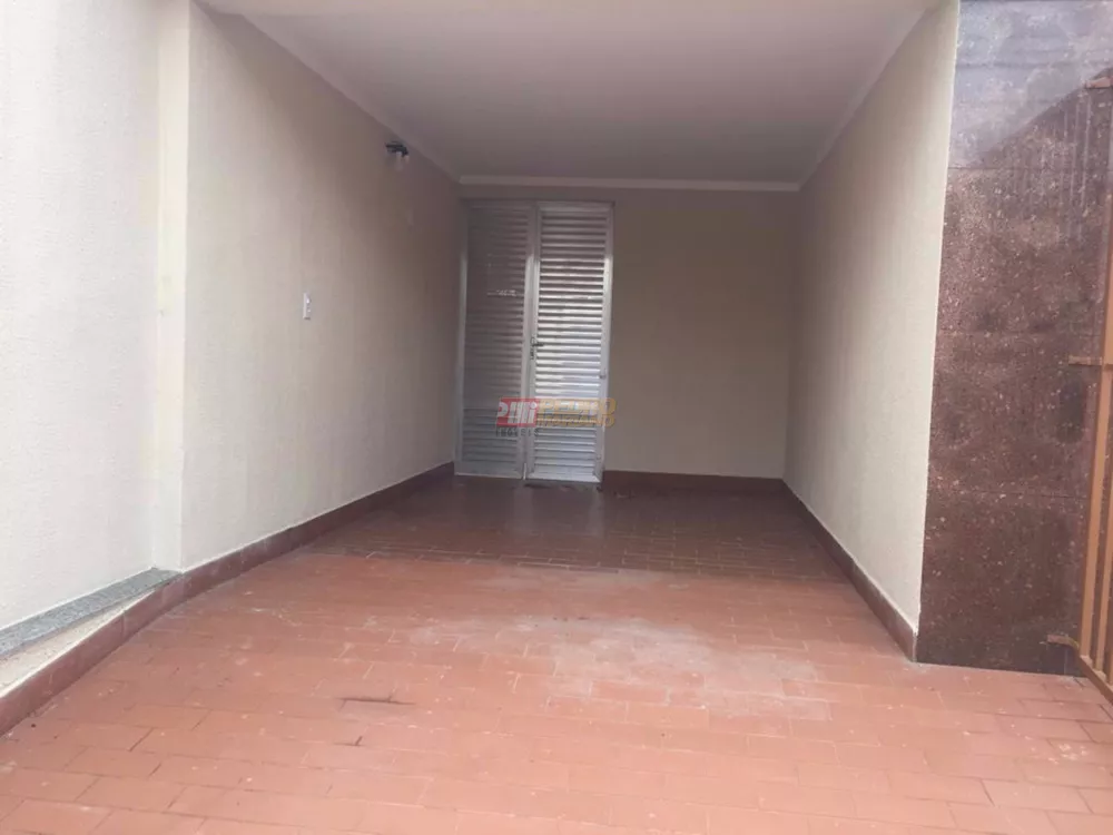 Casa, 5 quartos, 210 m² - Foto 10