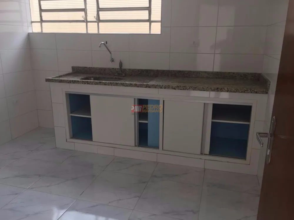 Casa, 5 quartos, 210 m² - Foto 9