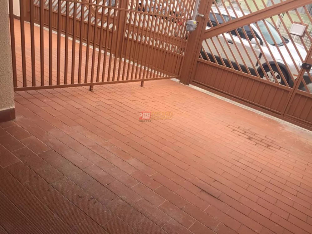 Casa, 5 quartos, 210 m² - Foto 2