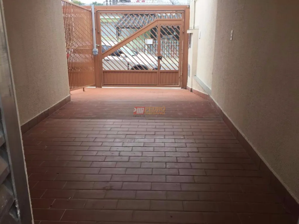 Casa, 5 quartos, 210 m² - Foto 4