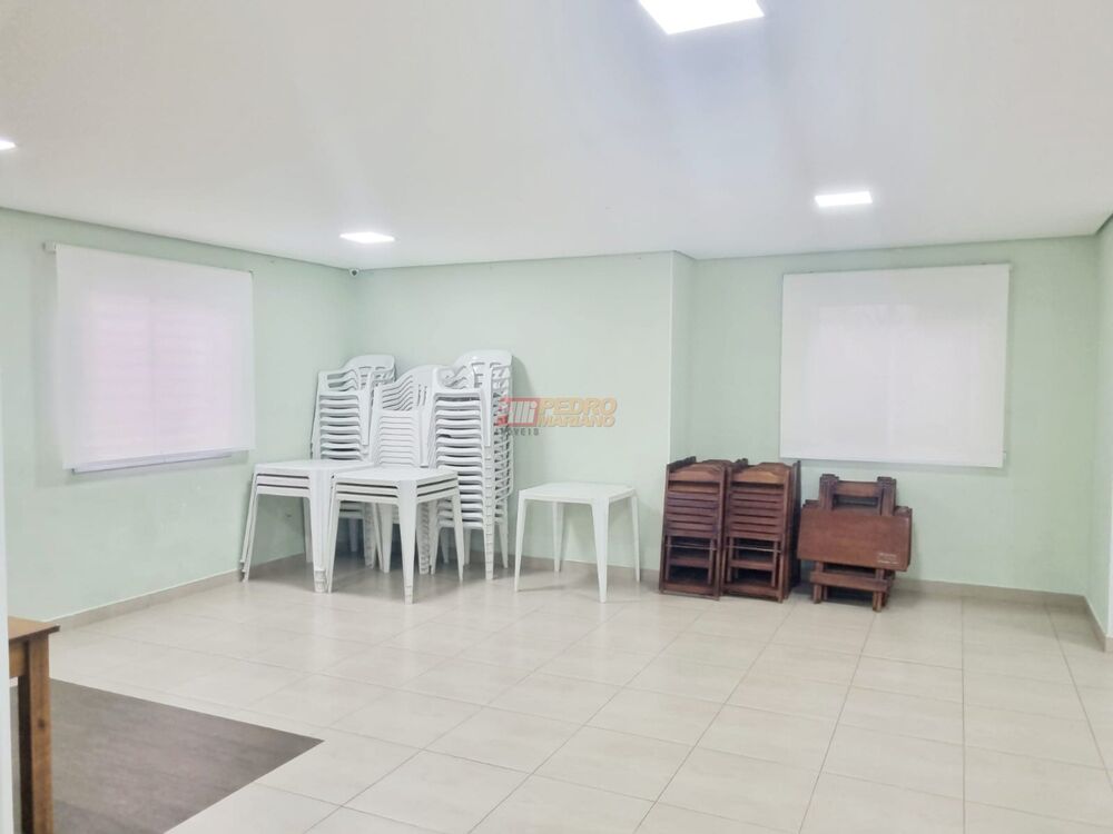 Apartamento à venda com 2 quartos, 61m² - Foto 13