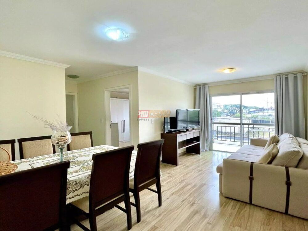 Apartamento à venda com 2 quartos, 61m² - Foto 2