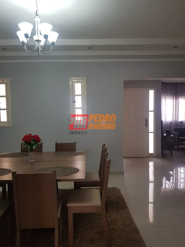 Sobrado, 3 quartos, 300 m² - Foto 1