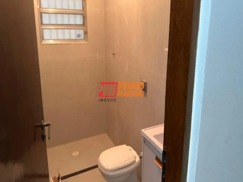 Sobrado, 3 quartos, 180 m² - Foto 2