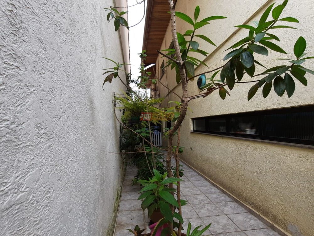 Sobrado à venda com 3 quartos, 249m² - Foto 21