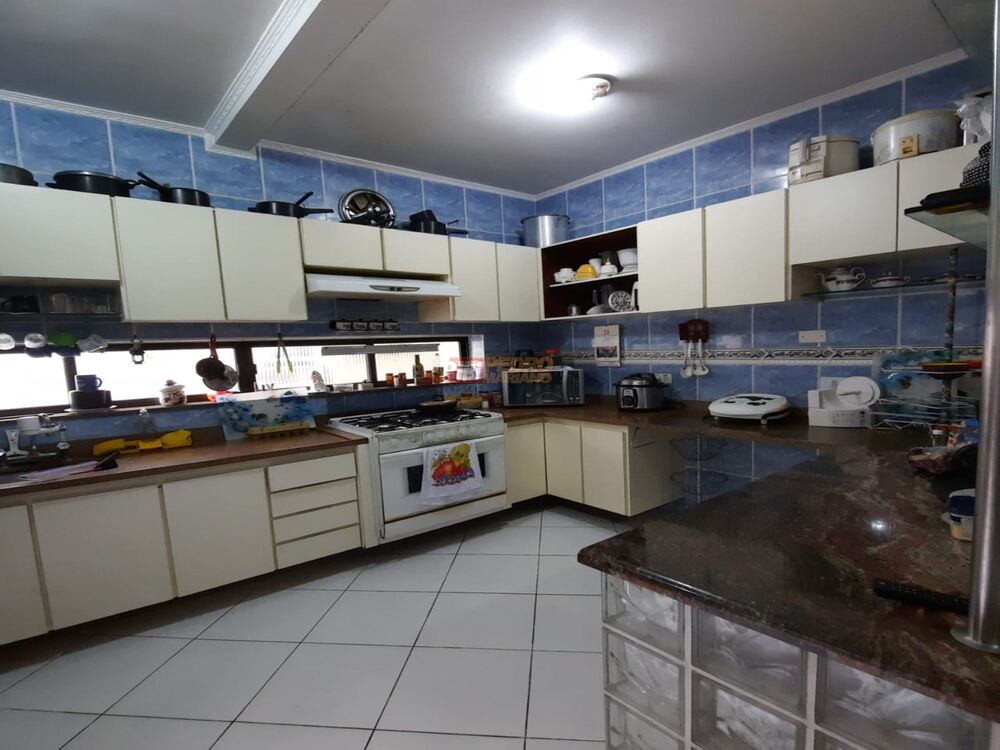 Sobrado à venda com 3 quartos, 249m² - Foto 16