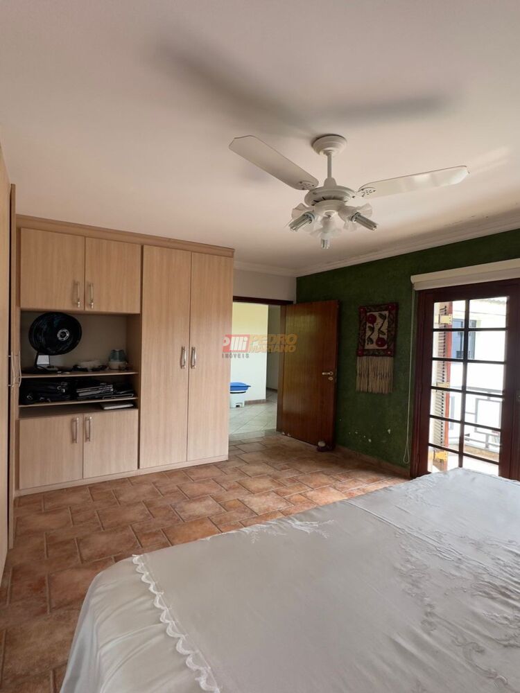 Sobrado à venda com 5 quartos, 281m² - Foto 4
