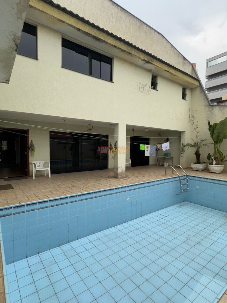 Sobrado à venda com 5 quartos, 281m² - Foto 13