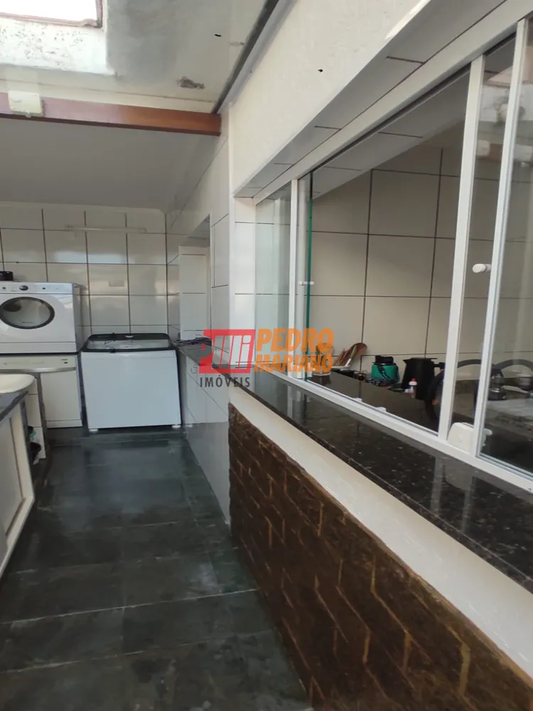 Casa, 3 quartos, 152 m² - Foto 9