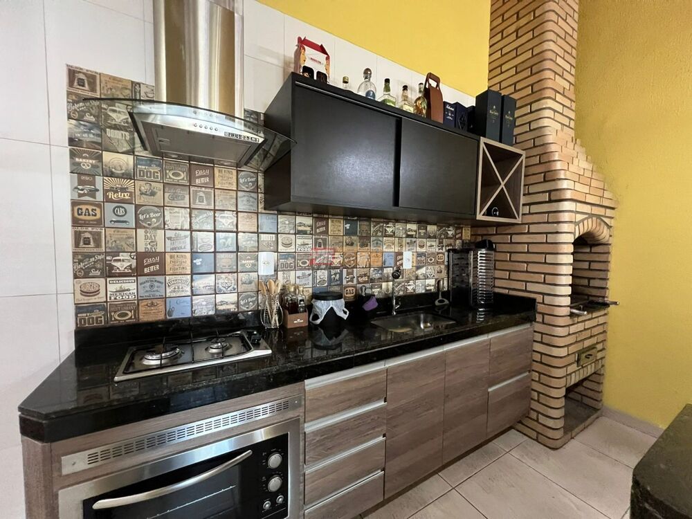 Cobertura à venda com 3 quartos, 200m² - Foto 6