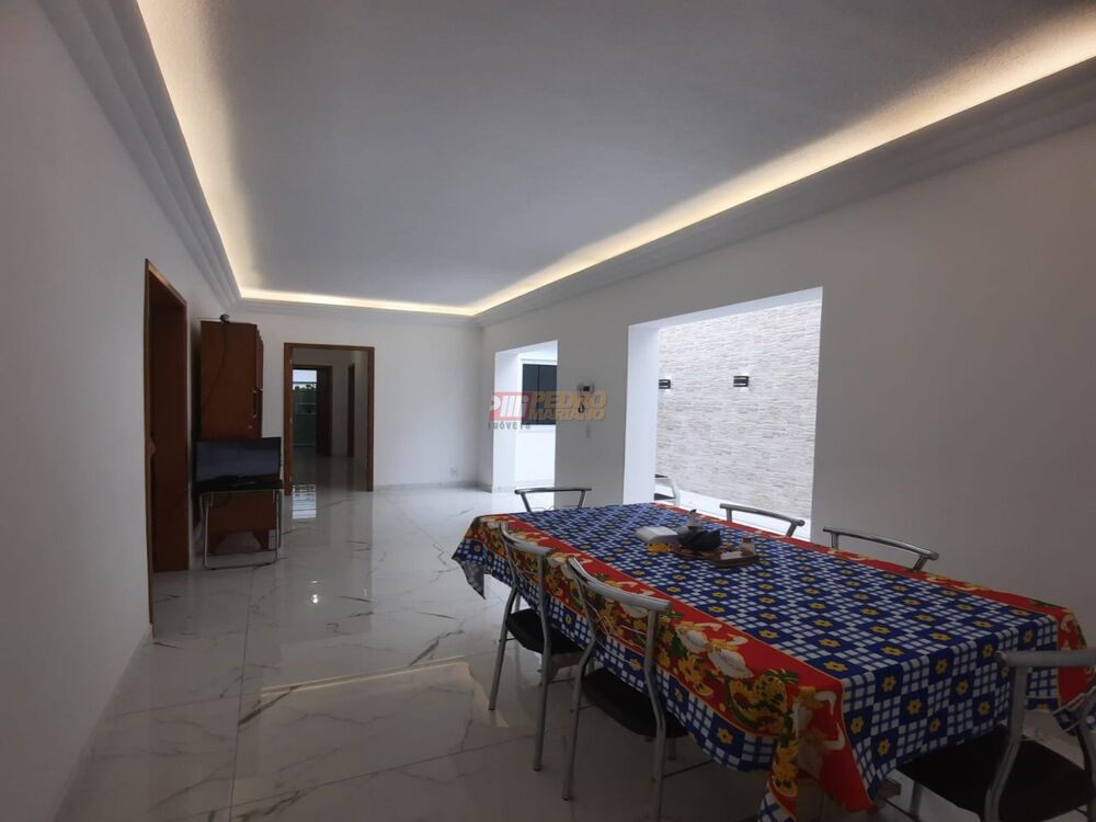 Casa, 3 quartos, 255 m² - Foto 14