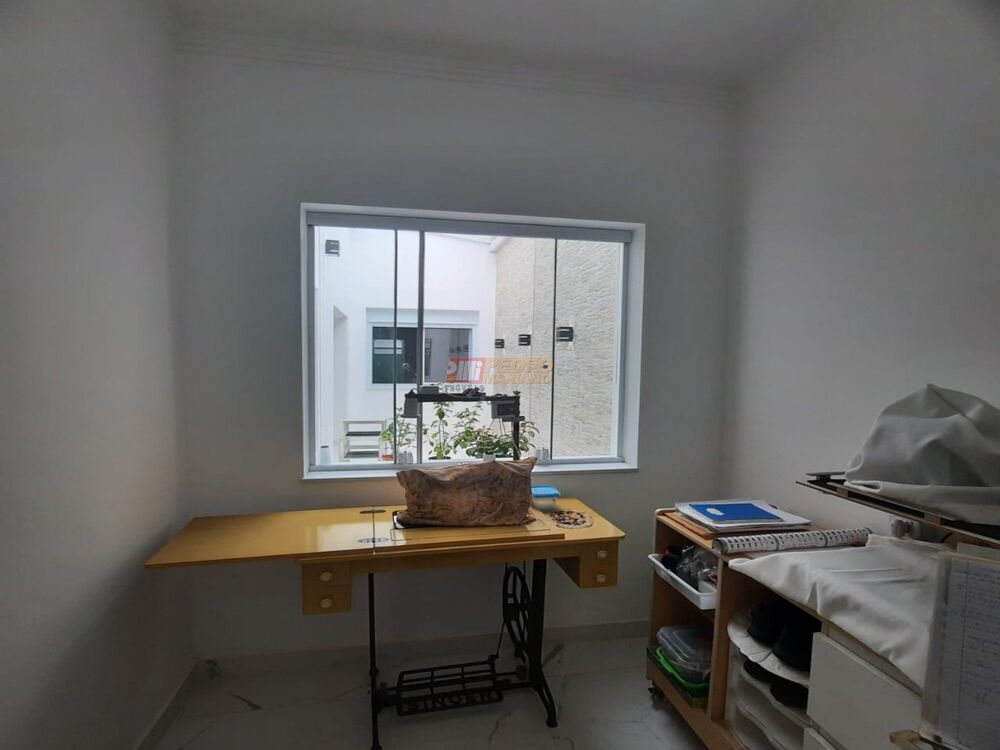 Casa, 3 quartos, 255 m² - Foto 15
