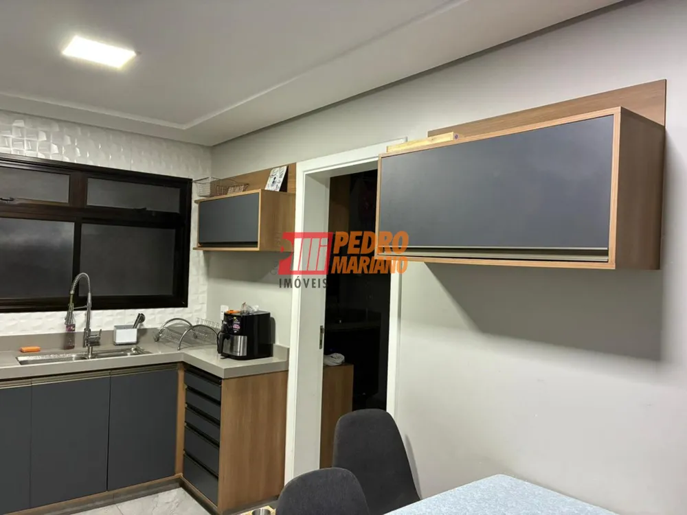 Apartamento, 3 quartos, 135 m² - Foto 3