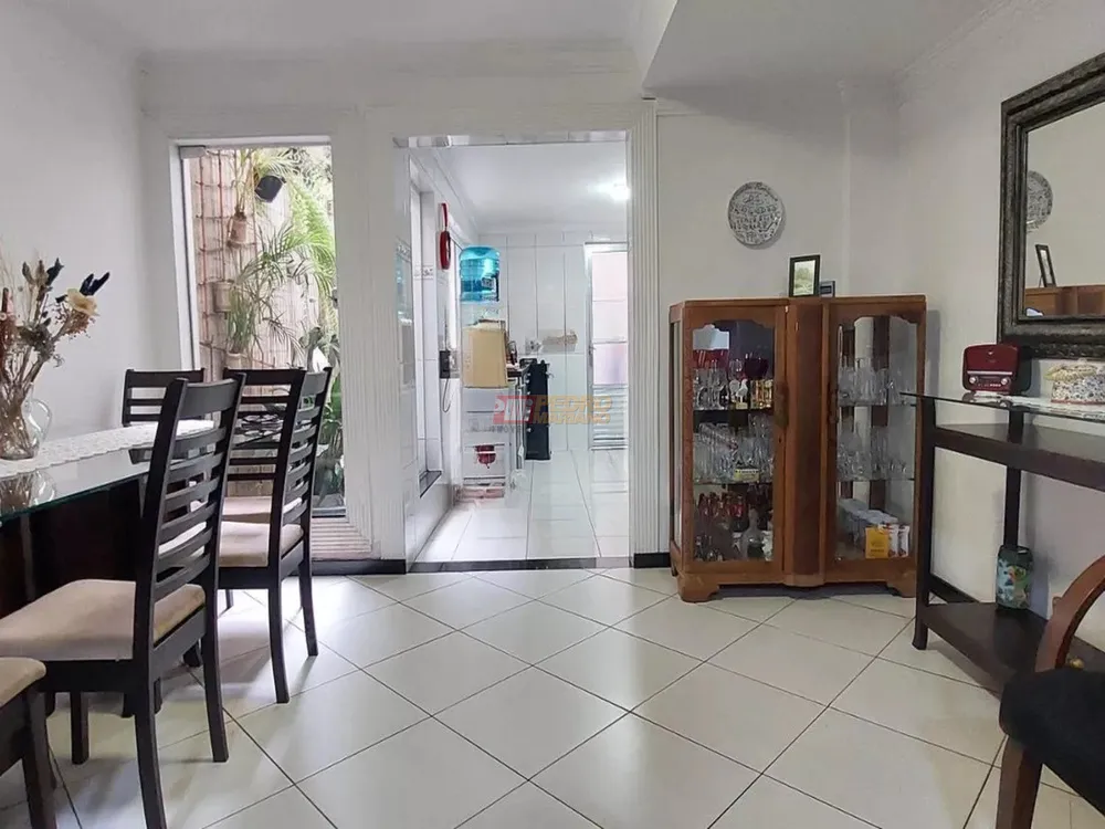 Sobrado, 4 quartos, 200 m² - Foto 4
