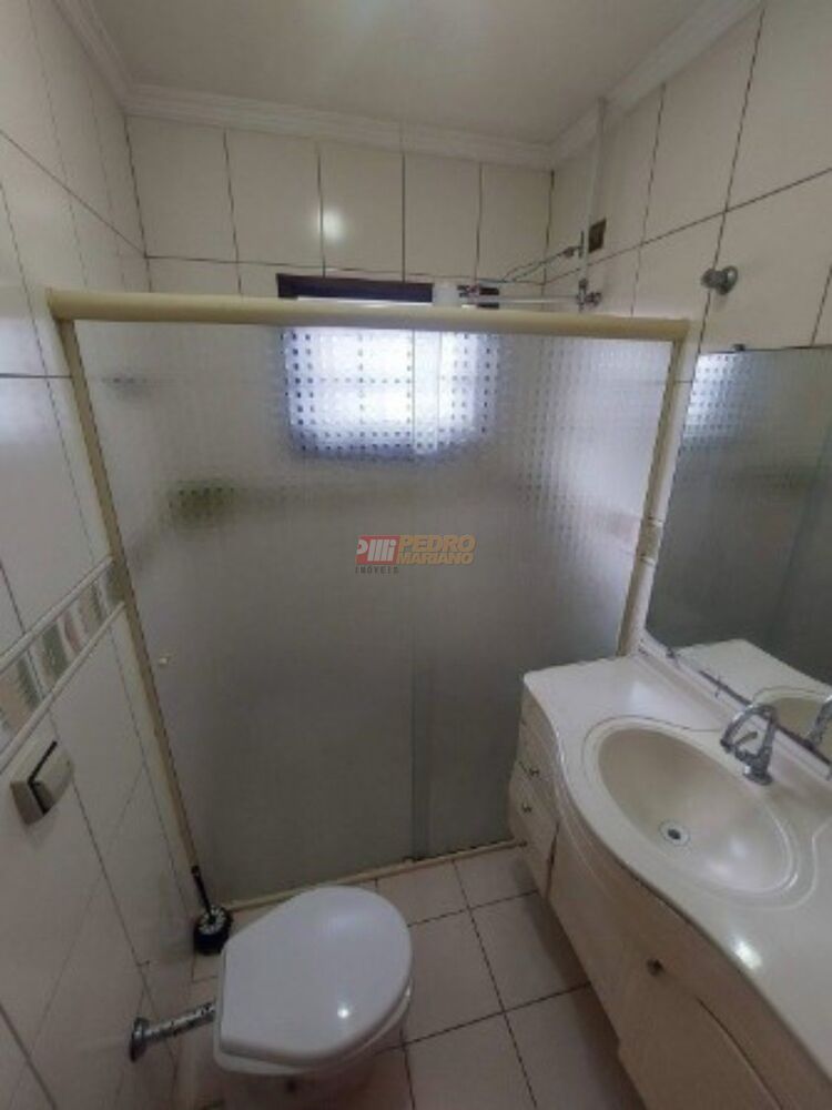 Casa, 5 quartos, 263 m² - Foto 3