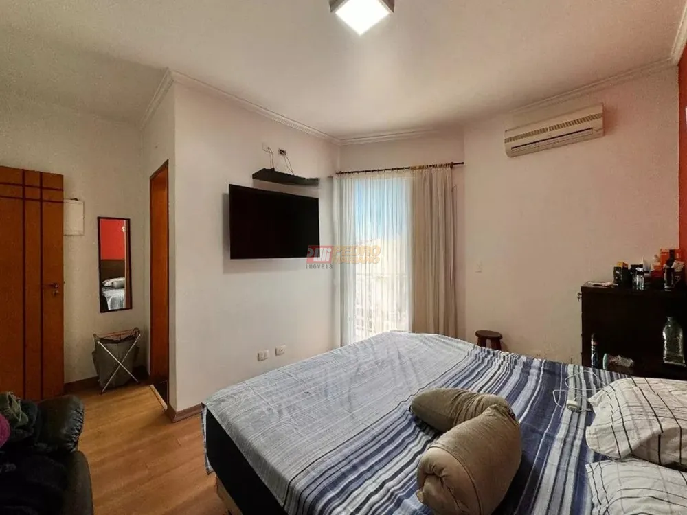Sobrado, 4 quartos, 204 m² - Foto 1