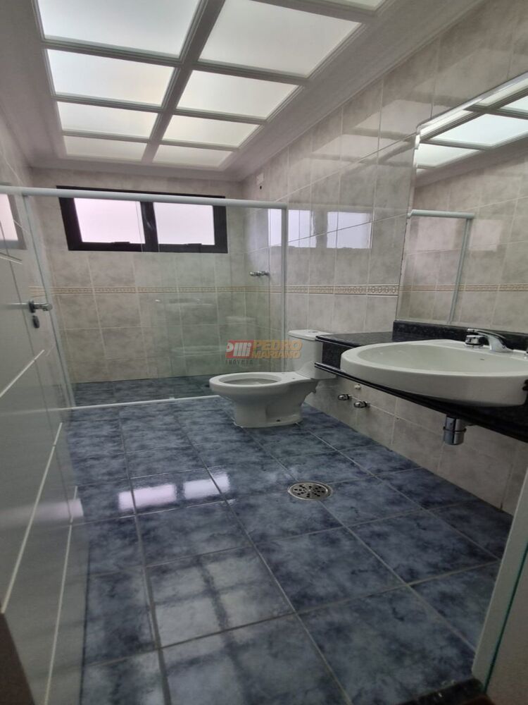Apartamento à venda com 3 quartos, 160m² - Foto 17