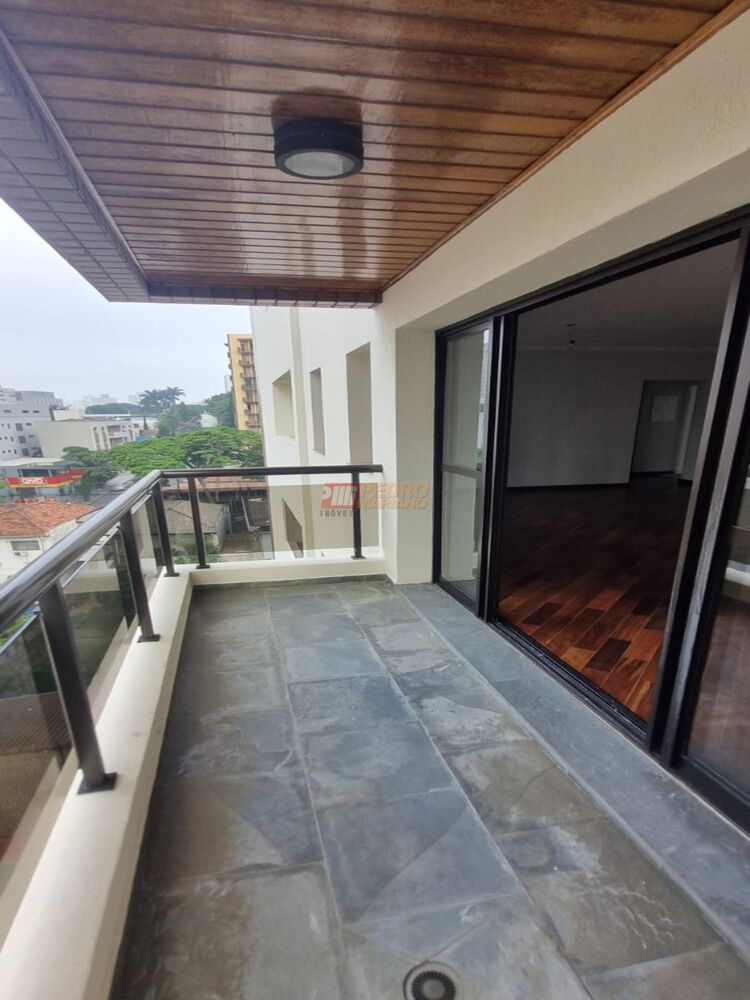 Apartamento à venda com 3 quartos, 160m² - Foto 3