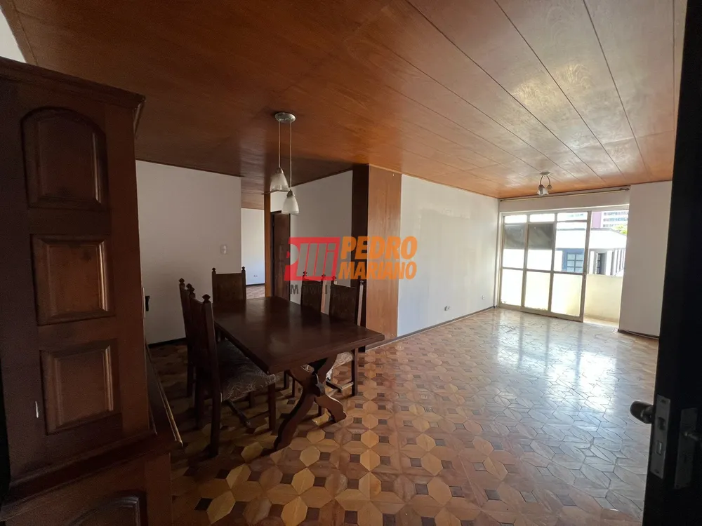 Apartamento, 3 quartos, 146 m² - Foto 2