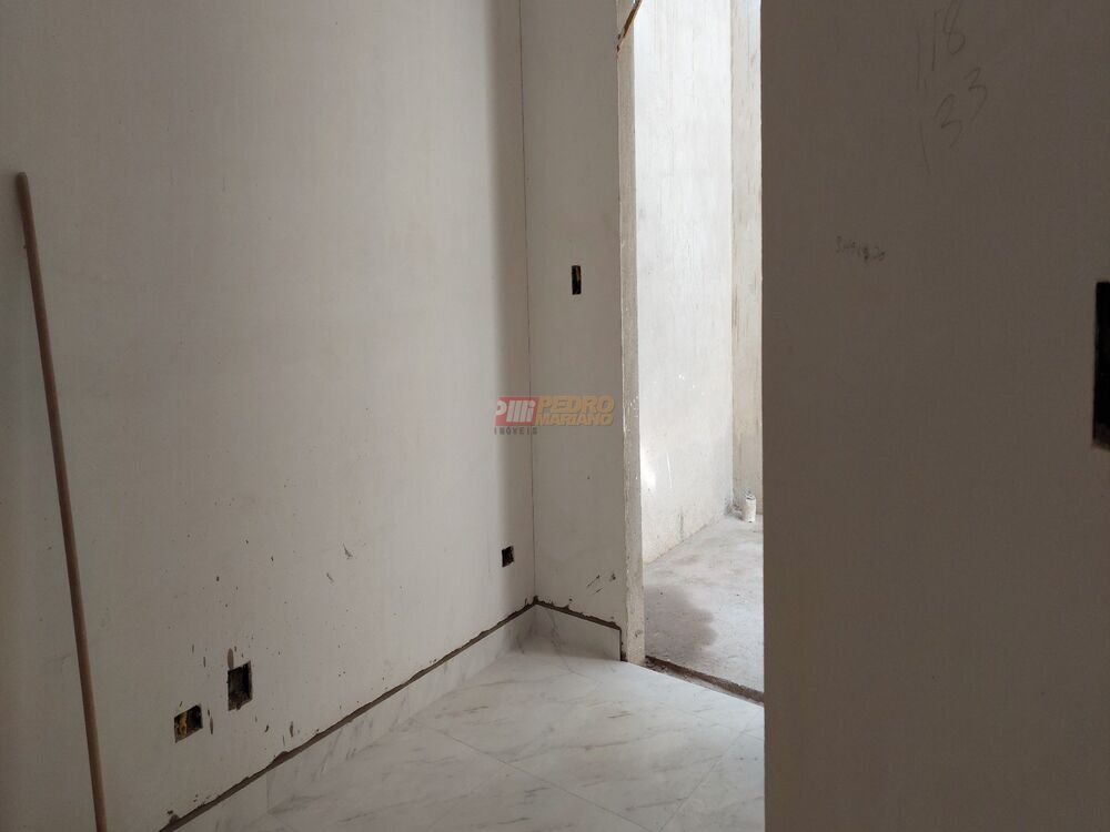 Apartamento à venda com 3 quartos, 85m² - Foto 5