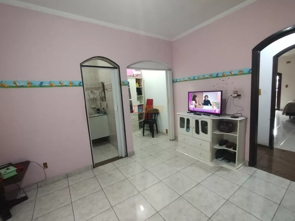 Sobrado, 2 quartos, 216 m² - Foto 5
