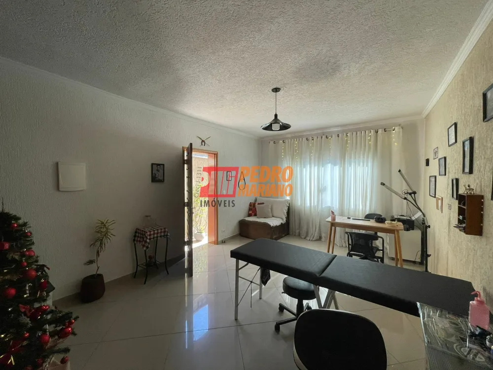 Sobrado, 3 quartos, 240 m² - Foto 2