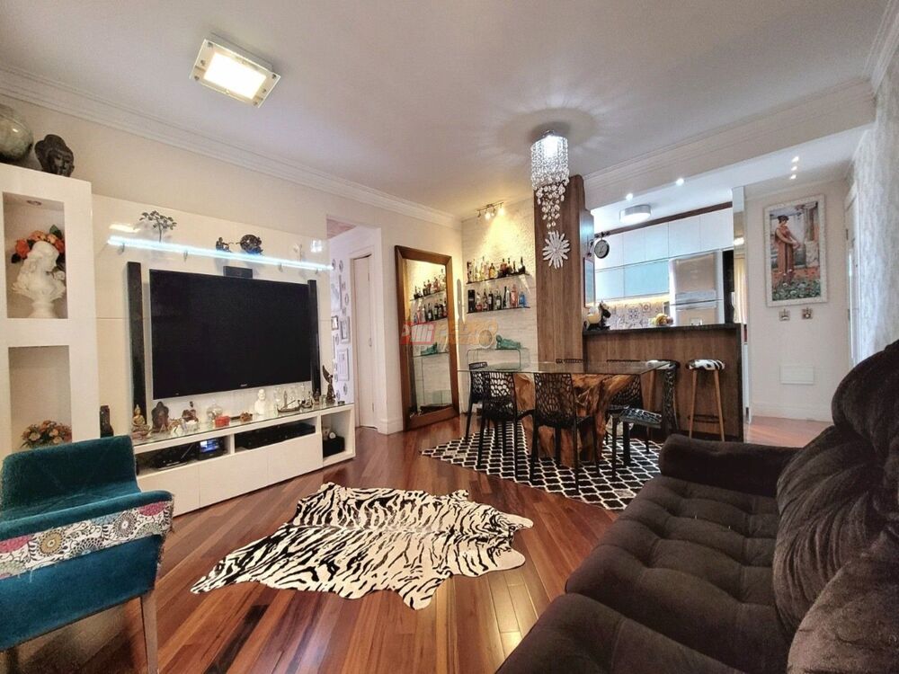 Apartamento à venda com 3 quartos, 102m² - Foto 1