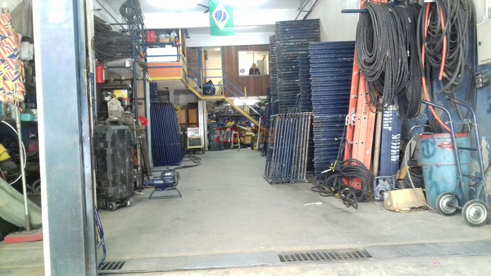 Sobrado à venda com 3 quartos, 416m² - Foto 6