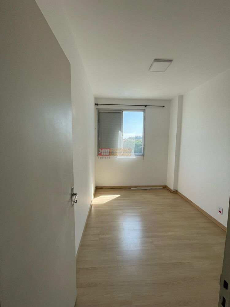 Apartamento à venda com 2 quartos, 57m² - Foto 7