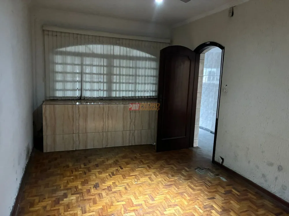 Sobrado, 3 quartos, 229 m² - Foto 2