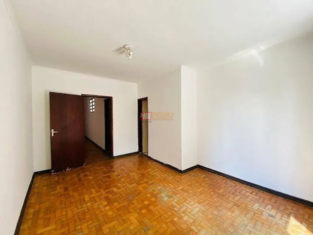 Sobrado à venda com 3 quartos, 202m² - Foto 5