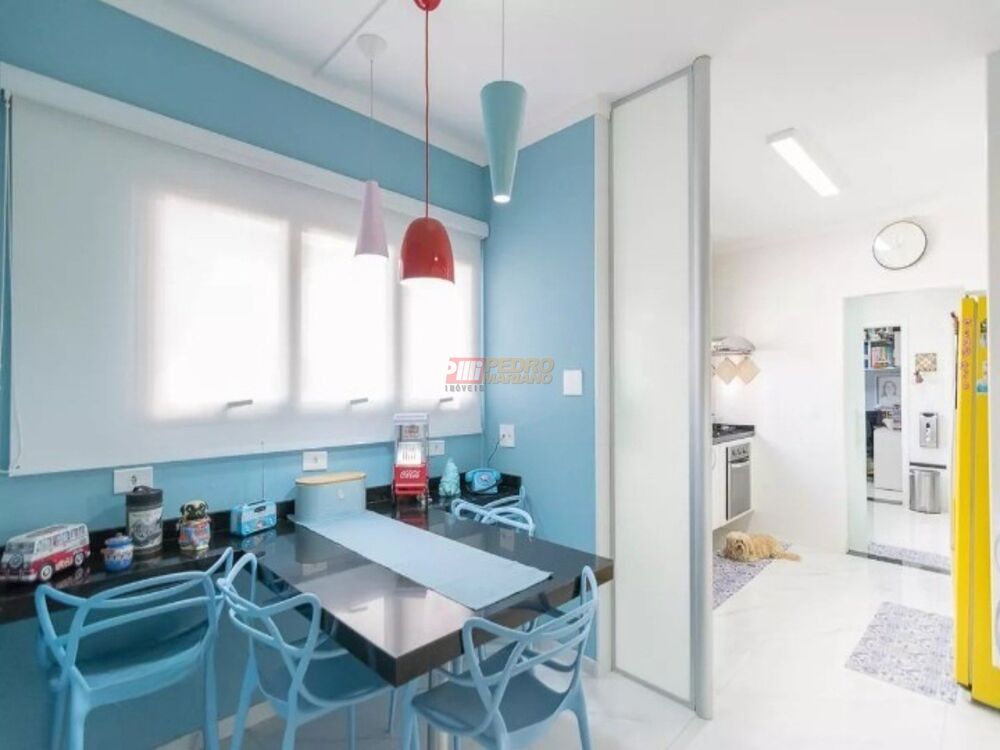 Apartamento à venda com 3 quartos, 200m² - Foto 10