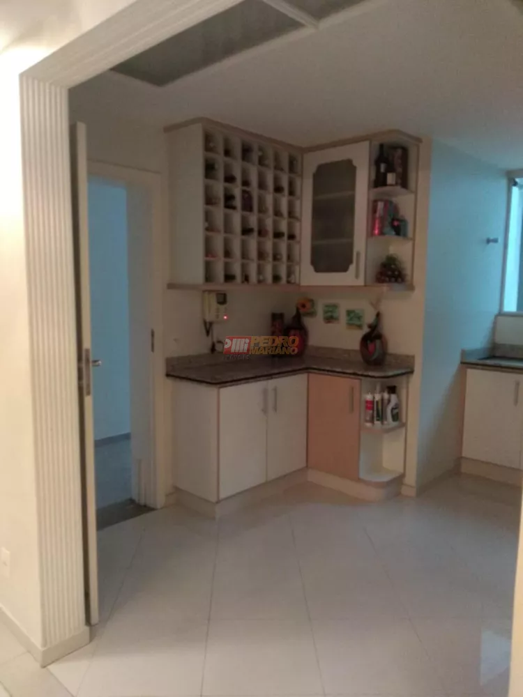 Sobrado, 3 quartos, 318 m² - Foto 8