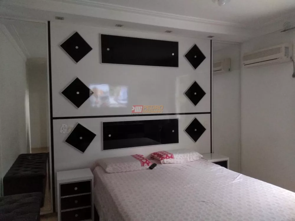 Sobrado, 3 quartos, 318 m² - Foto 17